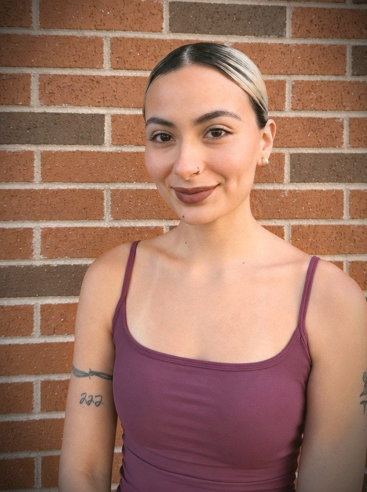 Sarahi, Ārdeō Protégé at Ārdeō Color Studio in Mueller, Austin, TX